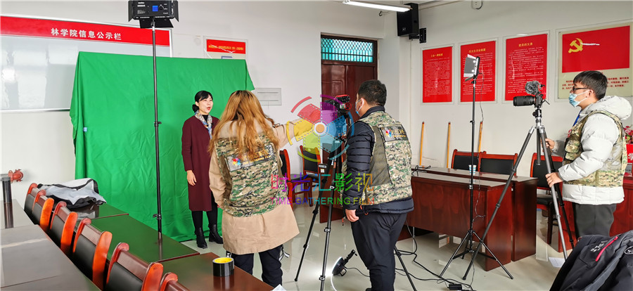农林学院拍摄花絮 (7).jpg